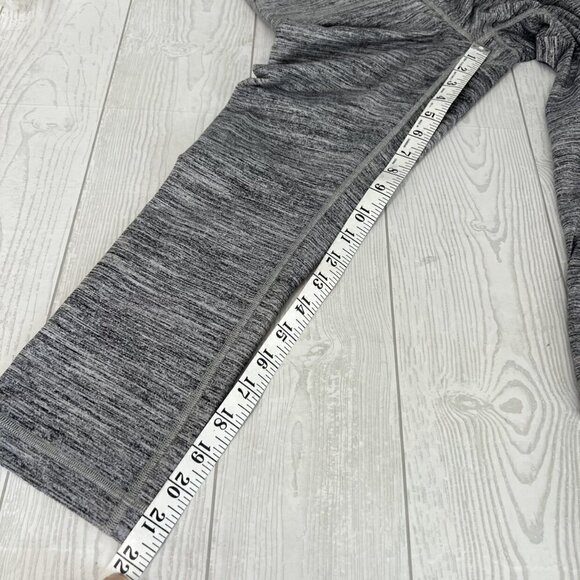 Lululemon Grey Leggings - Picture 4 of 9